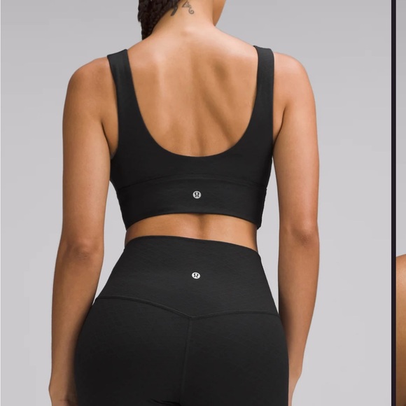 Lululemon Align V-Neck Diamond Bra C/D Cup NWT Peloton Light Support - Picture 2 of 3